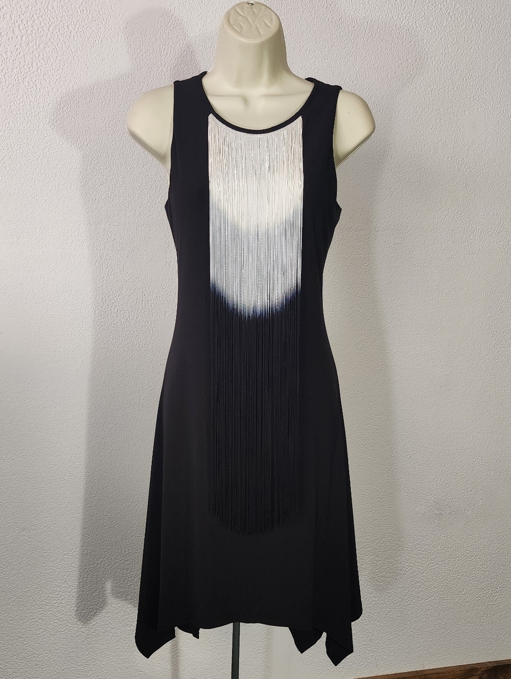 Ronni Nicole Dress Sleeveless Fringed Panel Black Size 6 - Picture 3 of 15